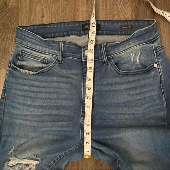 Judy Blue Jeans factory distressing size 14W - Picture 9 of 11